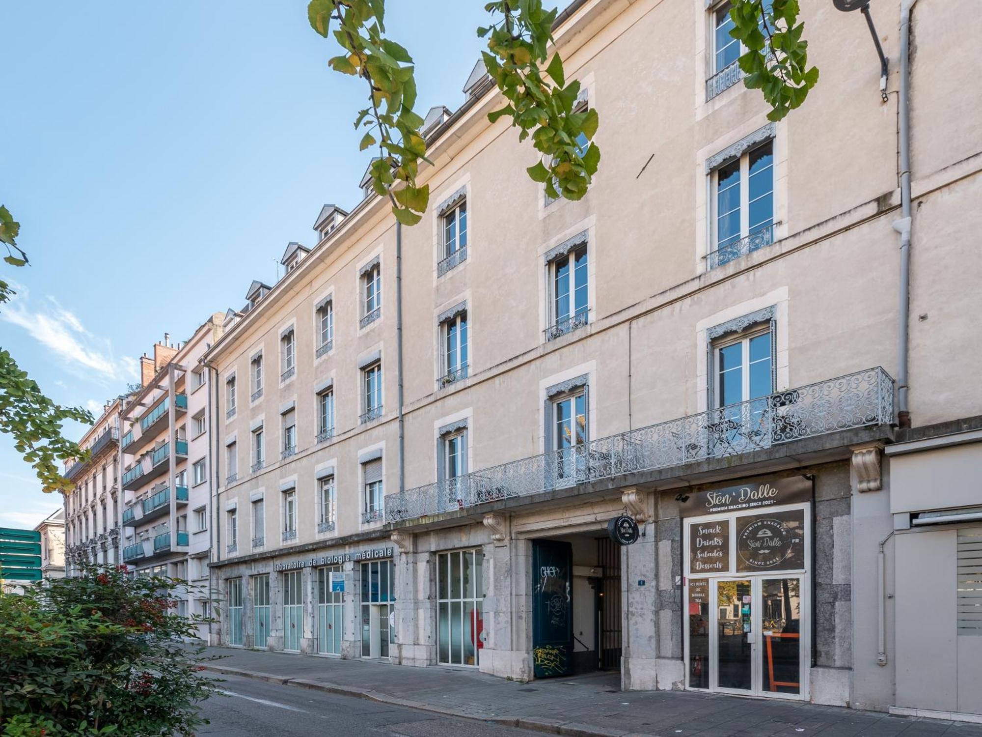 Le Prestige Grenoble Hypercentre Apartment Bagian luar foto